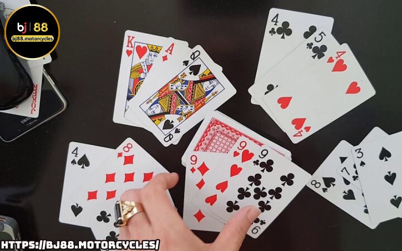 Khám phá cách tính cược Mậu Binh BJ88 chuẩn xác, tối ưu lợi nhuận để chơi vui mà vẫn thắng lớn Khám phá cách tính cược Mậu Binh BJ88 chuẩn xác, tối ưu lợi nhuận để chơi vui mà vẫn thắng lớn